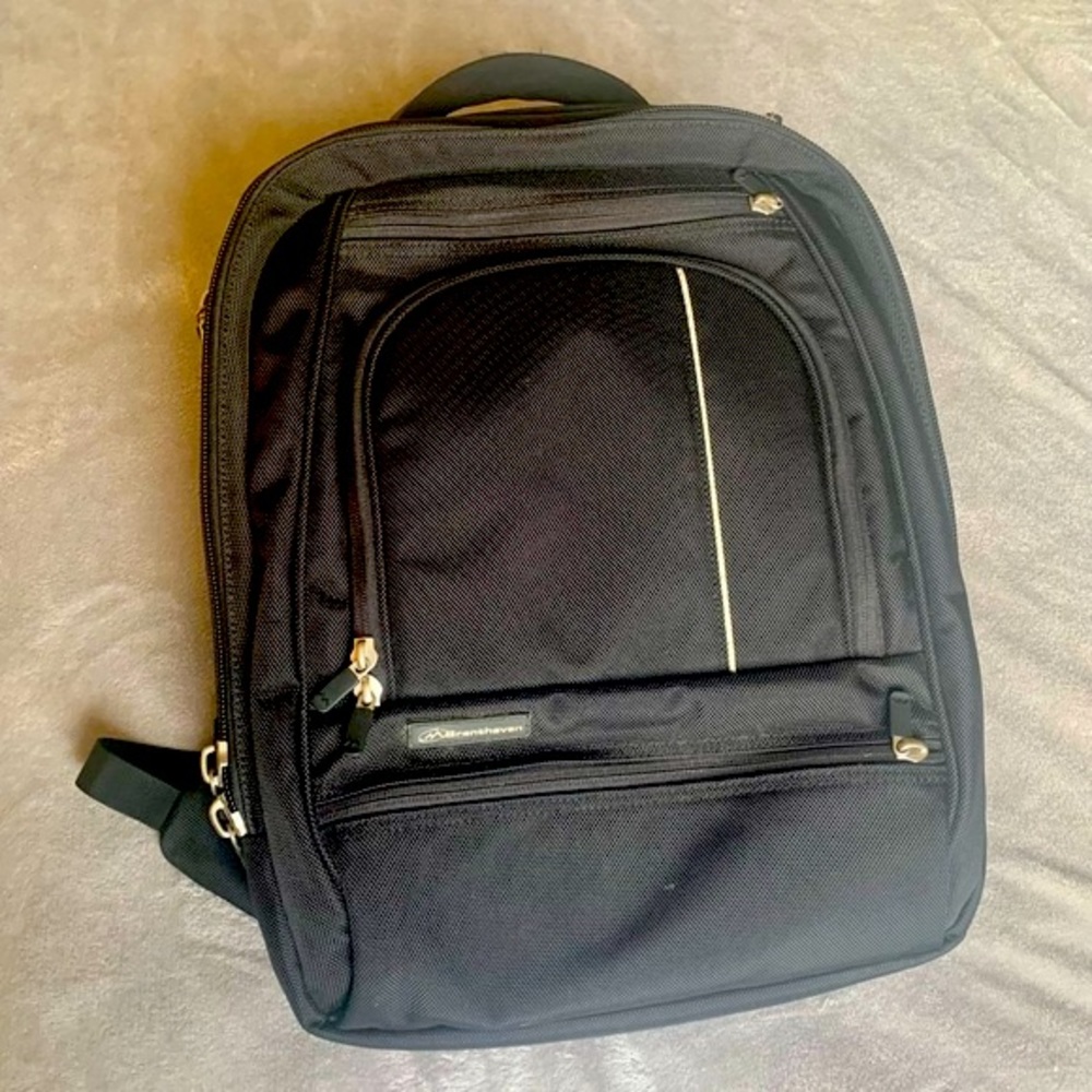 Brenthaven Metrolite Black Laptop Notebook Backpack TSA Xray Friendly Bag